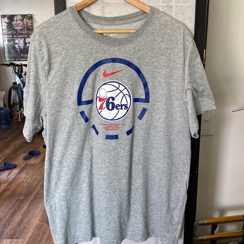 Men's Philadelphia 76ers Nike Heathered Charcoal T-Shirt
